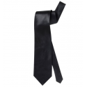 Corbata de raso negro
